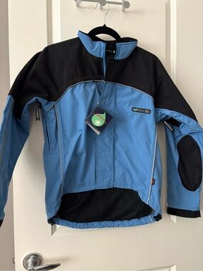 NWT Race Face waterproof jacket